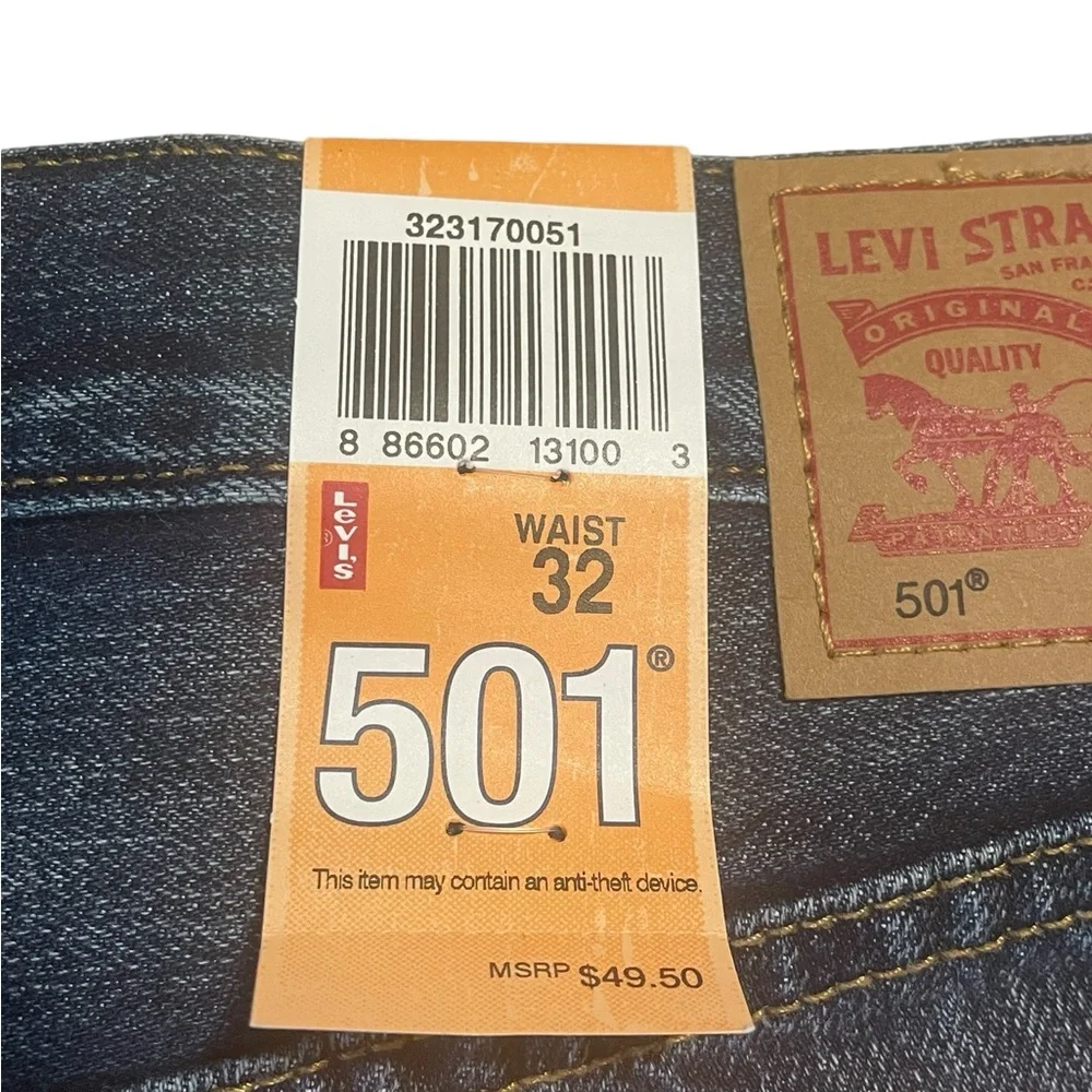 Levis rand new